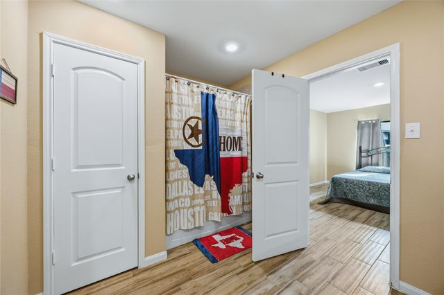 209 Elm Patch Drive, Katy, TX 77493