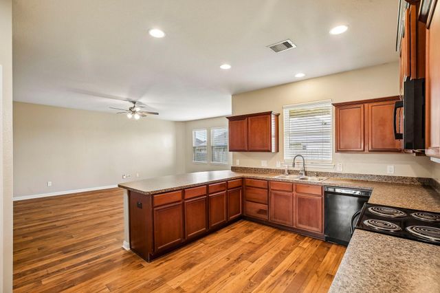 10777 S Lake Mist Lane, Willis, TX 77318