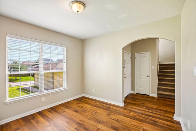 10777 S Lake Mist Lane, Willis, TX 77318