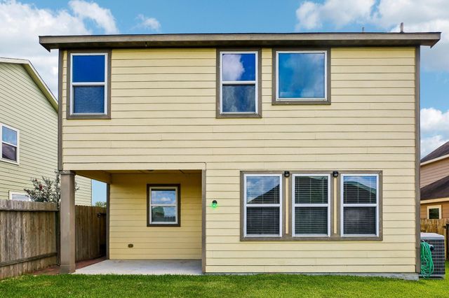 10777 S Lake Mist Lane, Willis, TX 77318