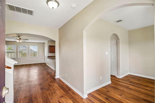 10777 S Lake Mist Lane, Willis, TX 77318