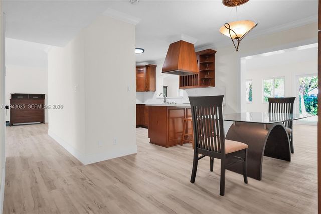 7695 SW 142nd St, Palmetto Bay, FL 33158