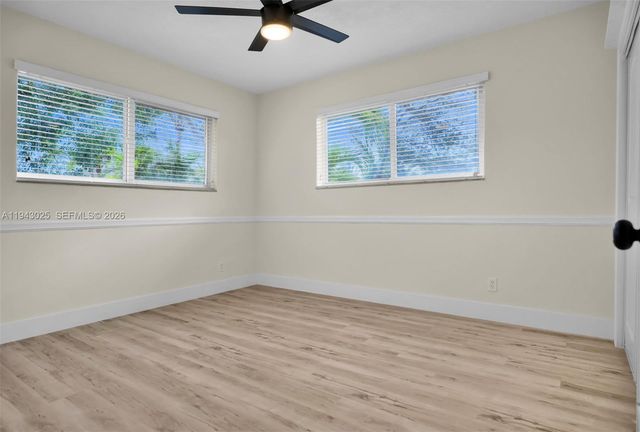 7695 SW 142nd St, Palmetto Bay, FL 33158