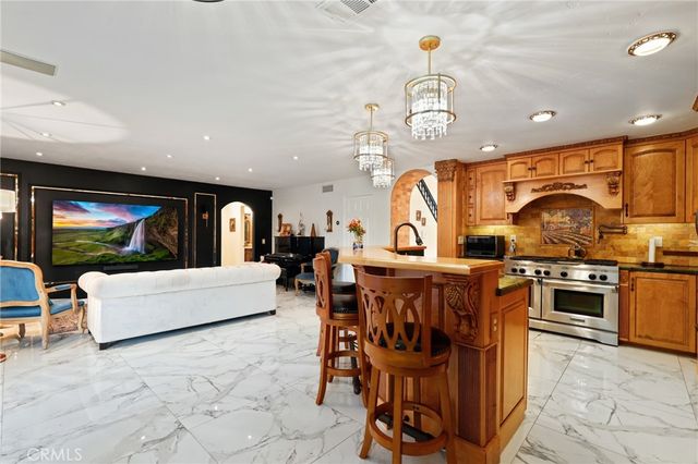 26711 Corsica, Mission Viejo, CA 92692