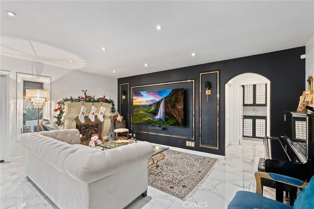 26711 Corsica, Mission Viejo, CA 92692