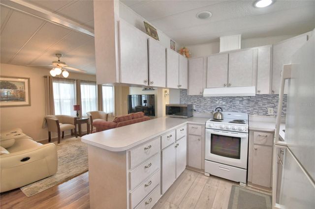 9000 US HIGHWAY 192 38, Clermont, FL 34714