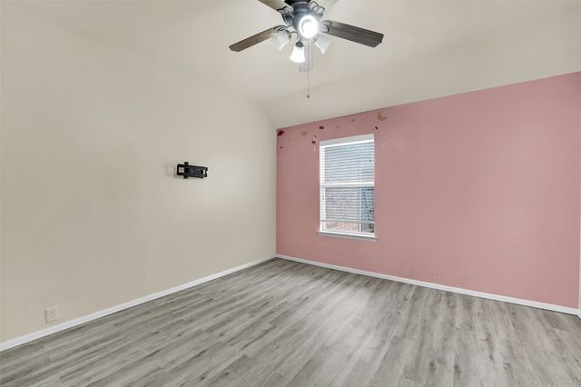 629 Rosarita Road, Arlington, TX 76002