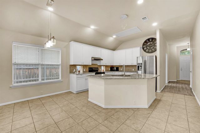 629 Rosarita Road, Arlington, TX 76002