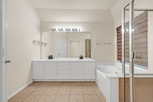 629 Rosarita Road, Arlington, TX 76002