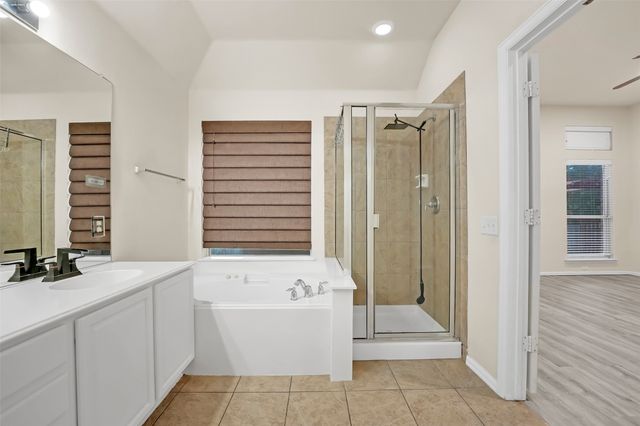 629 Rosarita Road, Arlington, TX 76002