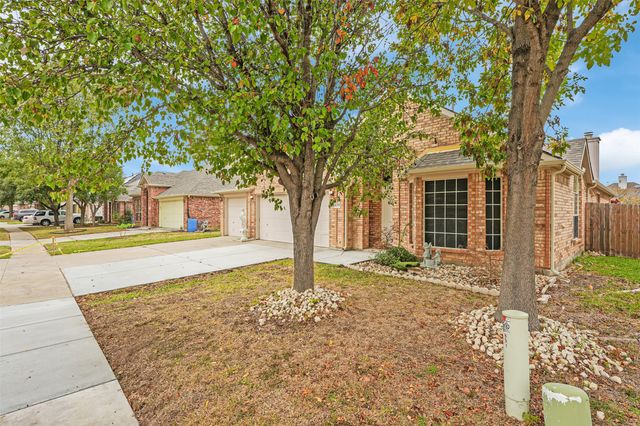 629 Rosarita Road, Arlington, TX 76002