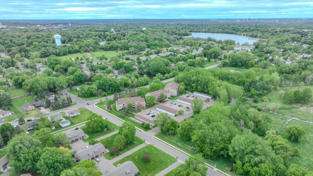 1225 Ferndale Street N B1, Maplewood, MN 55119