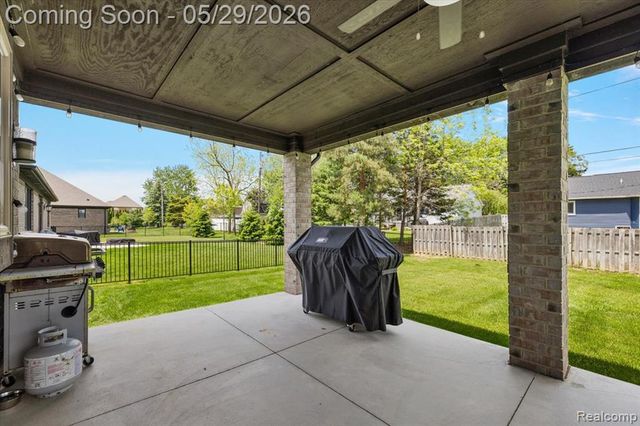 7659 Crimson Court, Utica, MI 48316