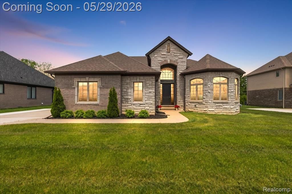 7659 Crimson Court, Utica, MI 48316