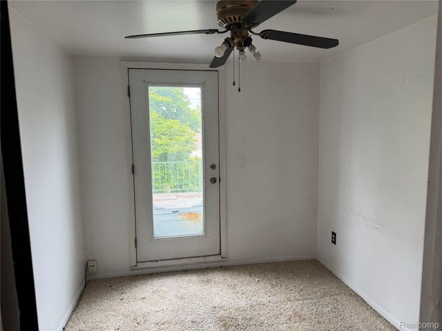 4124 Jackson Street, Dearborn Heights, MI 48125