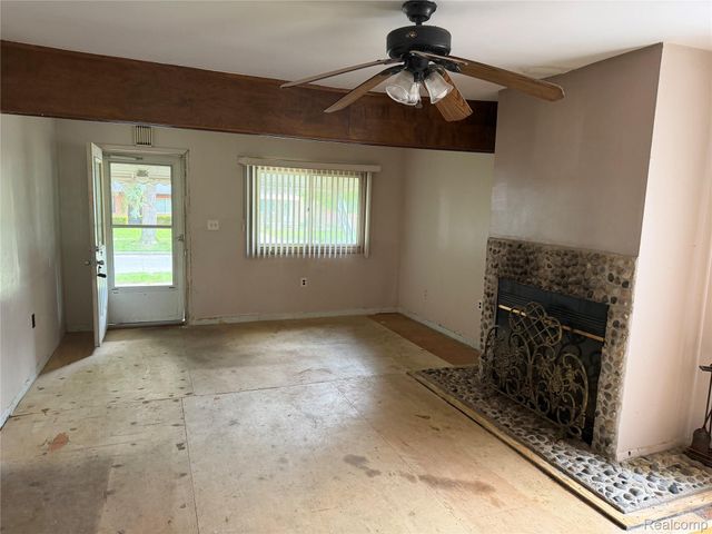 4124 Jackson Street, Dearborn Heights, MI 48125