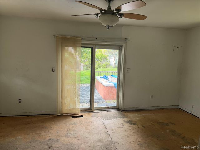 4124 Jackson Street, Dearborn Heights, MI 48125