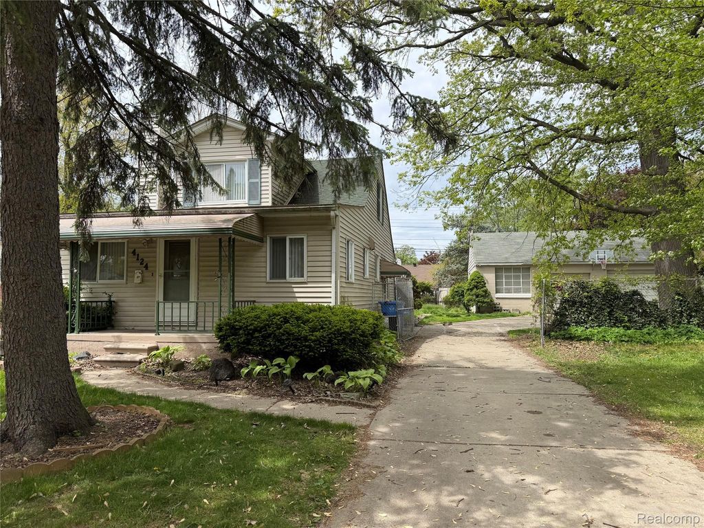 4124 Jackson Street, Dearborn Heights, MI 48125
