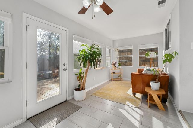 2801 Crownspoint DR, Austin, TX 78748