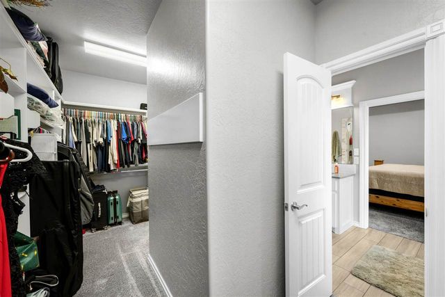 13111 Bentley Dr, Elgin, OK 73538