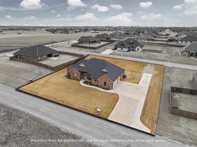 13111 Bentley Dr, Elgin, OK 73538