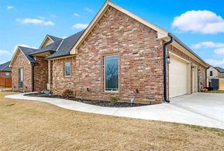 13111 Bentley Dr, Elgin, OK 73538