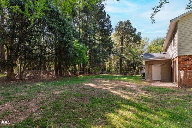 109 Rainbow 109-111, Cary, NC 27511