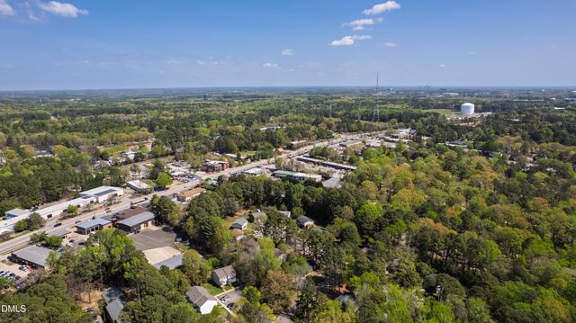 109 Rainbow 109-111, Cary, NC 27511