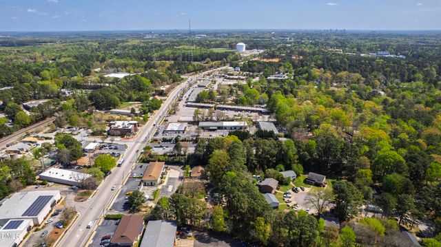 109 Rainbow 109-111, Cary, NC 27511