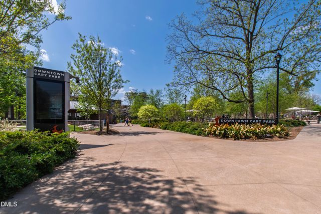 109 Rainbow 109-111, Cary, NC 27511