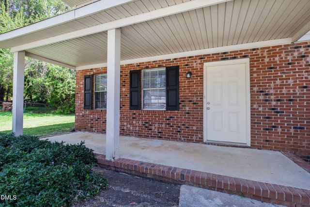 109 Rainbow 109-111, Cary, NC 27511