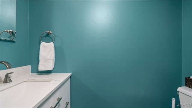 59 Ayrault Drive, Amherst, NY 14228