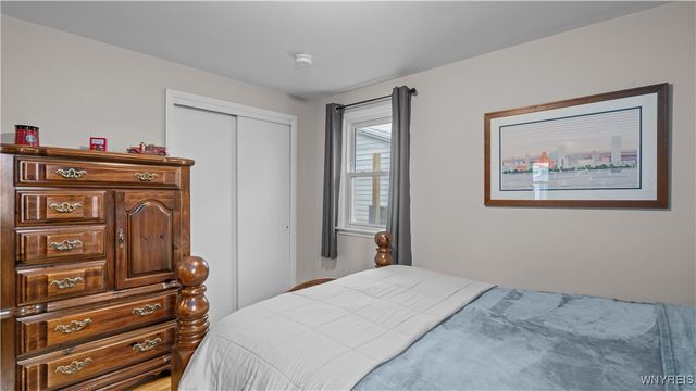 59 Ayrault Drive, Amherst, NY 14228