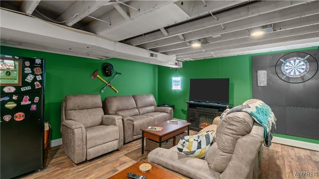 59 Ayrault Drive, Amherst, NY 14228