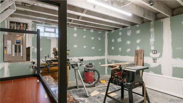 59 Ayrault Drive, Amherst, NY 14228