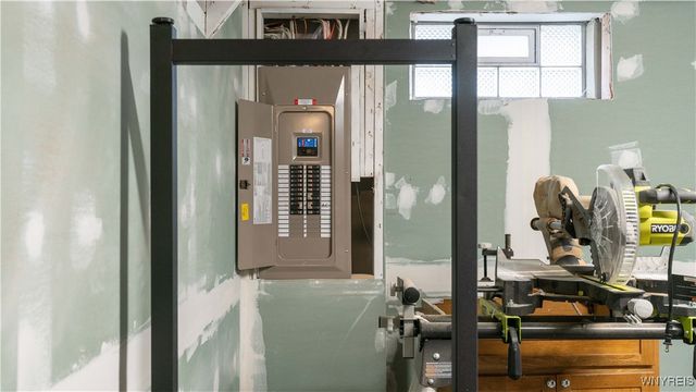 59 Ayrault Drive, Amherst, NY 14228