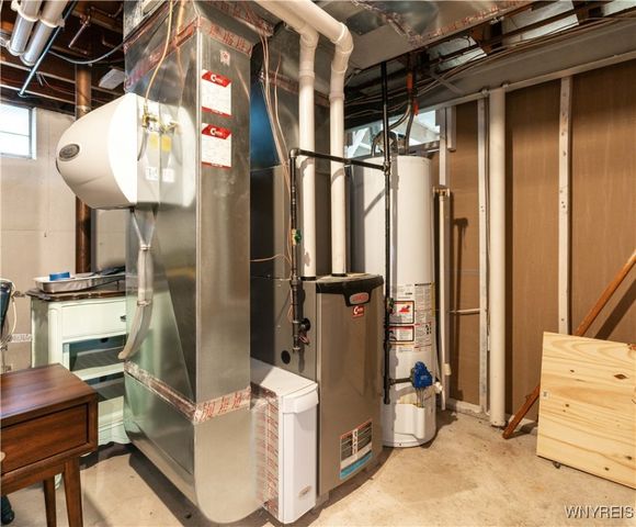 59 Ayrault Drive, Amherst, NY 14228