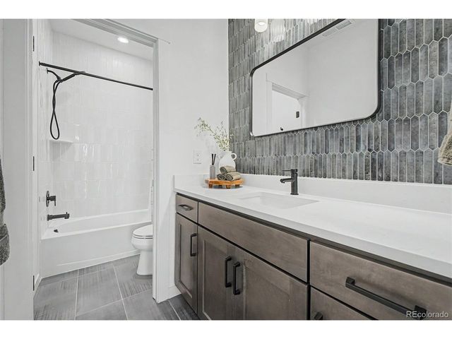 14232 Currant St, Broomfield, CO 80020