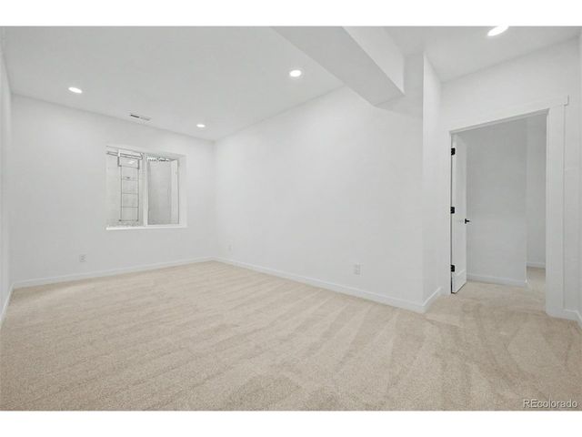 14232 Currant St, Broomfield, CO 80020