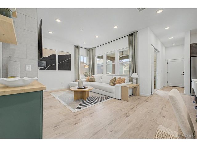 14232 Currant St, Broomfield, CO 80020