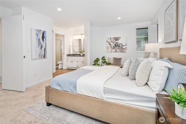 24221 SE 38th Place, Sammamish, WA 98029