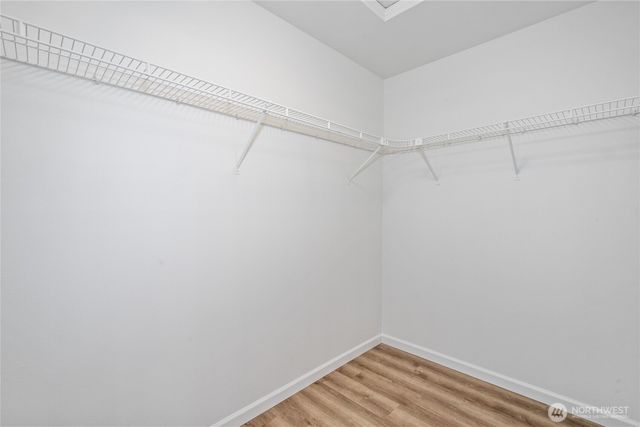 24221 SE 38th Place, Sammamish, WA 98029