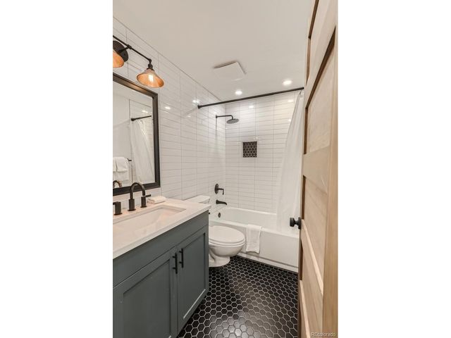 92 Wheeler Cir 114, Copper Mountain, CO 80443