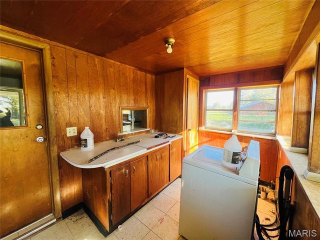 18856 County Road 499, Puxico, MO 63960