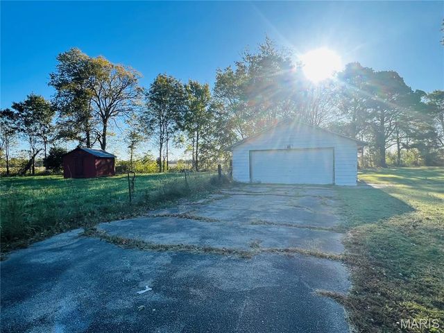 18856 County Road 499, Puxico, MO 63960