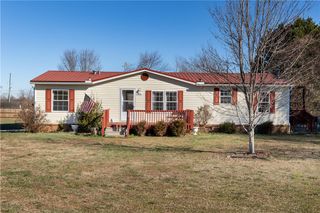 811 Pine Grove Road, Seneca, SC 29678