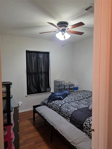 503 Mariposa ST, Taylor, TX 76574