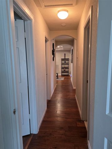 503 Mariposa ST, Taylor, TX 76574