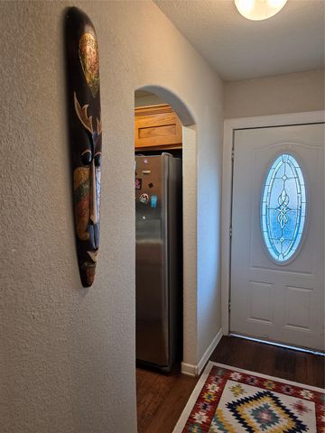 503 Mariposa ST, Taylor, TX 76574