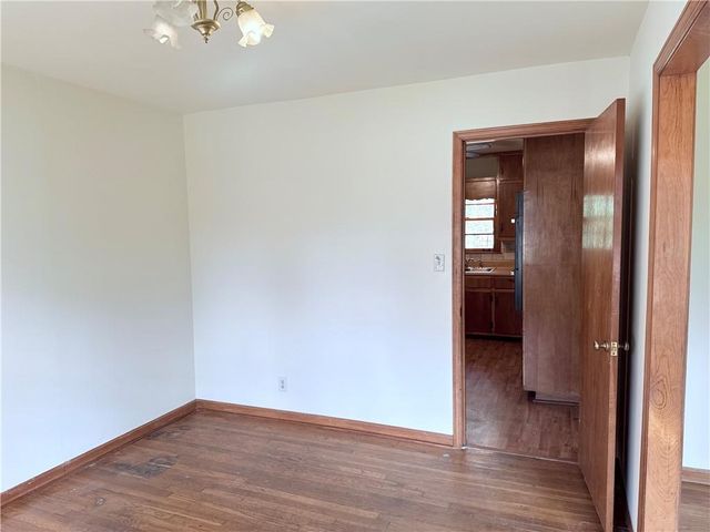 1226 Hickory SW Drive, Lilburn, GA 30047